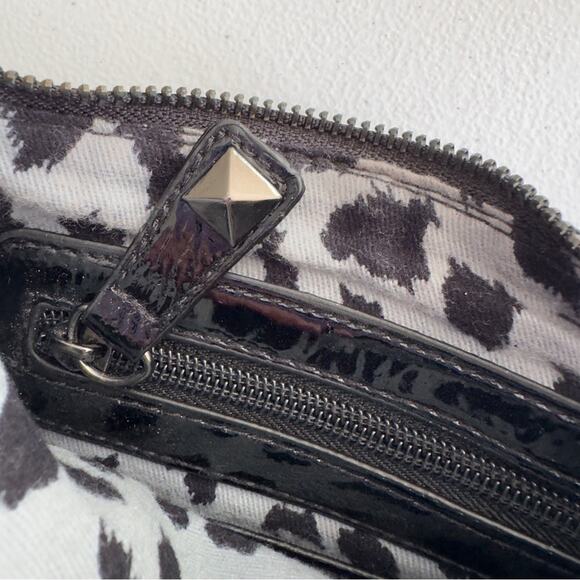 Betsey Johnson Wristlet Zipper Sequins Felt Animal Print Bag Inside Pocket Logo - Picture 8 of 11